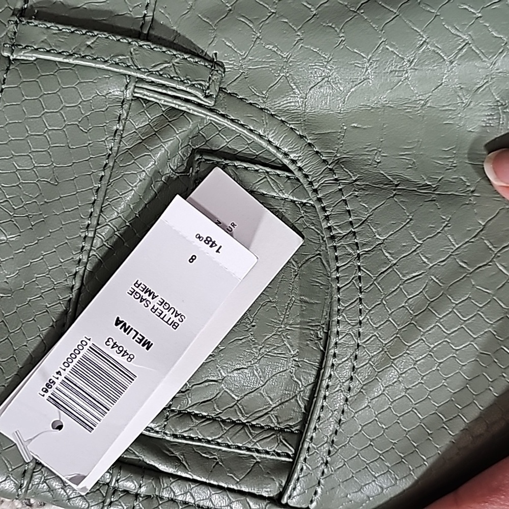 Aritzia Wilfred THE MELINA PANTS Python-embossed Vegan Leather Straight Leg Sage - Picture 9 of 9